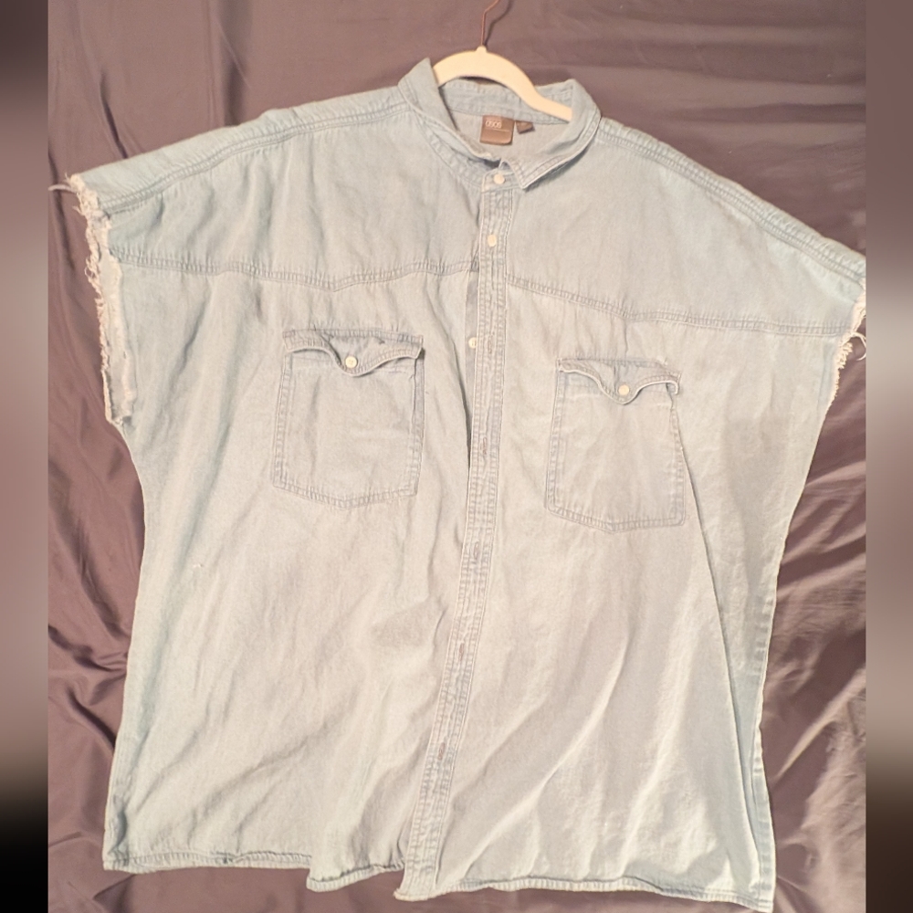 Light Blue Sleeveless Denim Shirt